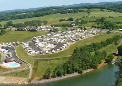 Anchor Down Resort • Dandridge, TN